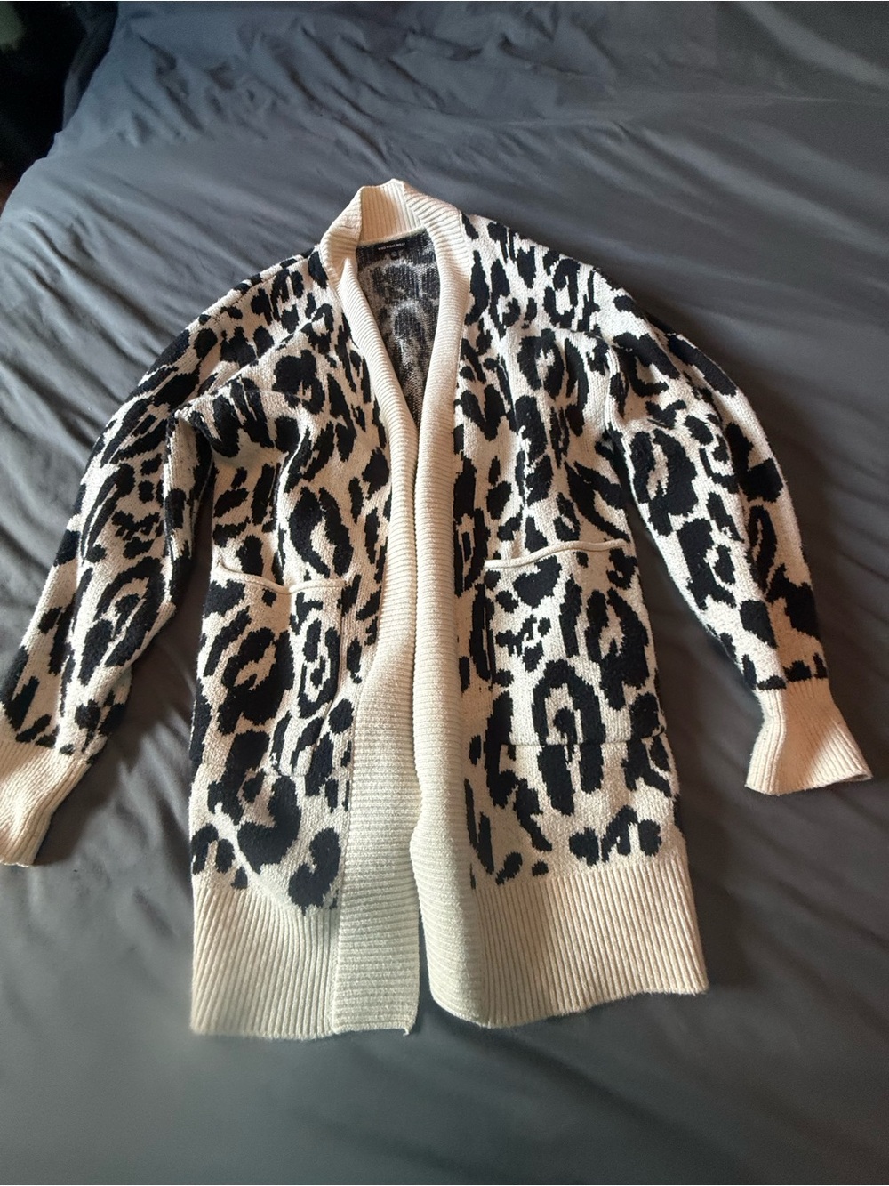 Who What Wear Black and Cream Leopard Open Cardigan